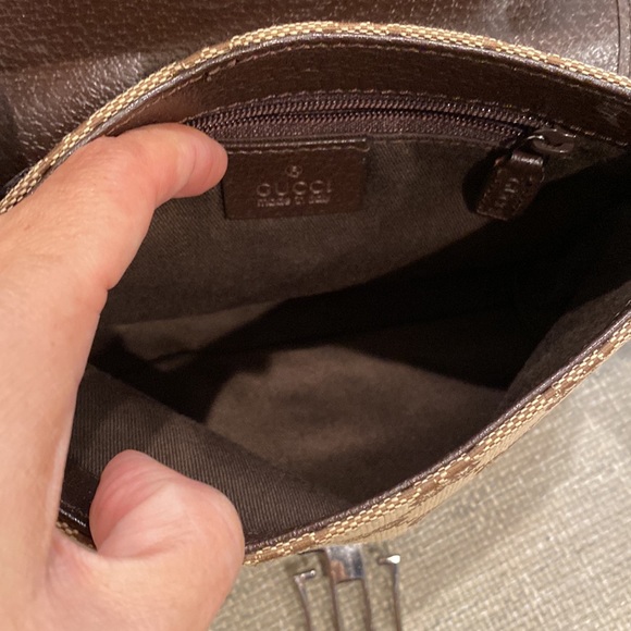 PRICE FIRM** Chic Auth GUCCI Belt Bag- brown - Picture 4 of 14